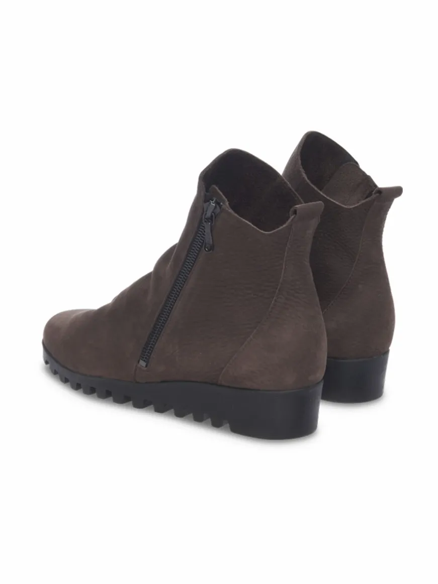 Fashion Arche Boots Lomage