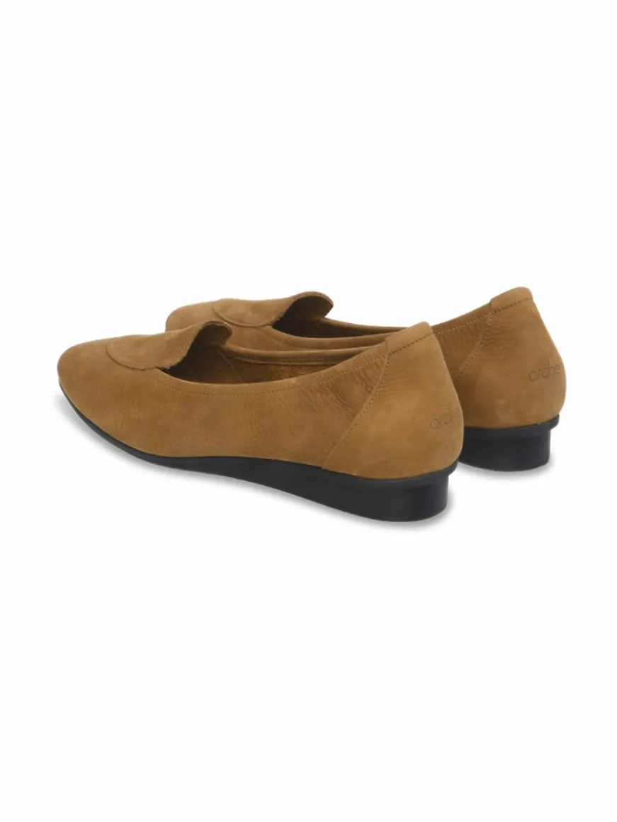 Shop Arche Mocassins Nirano