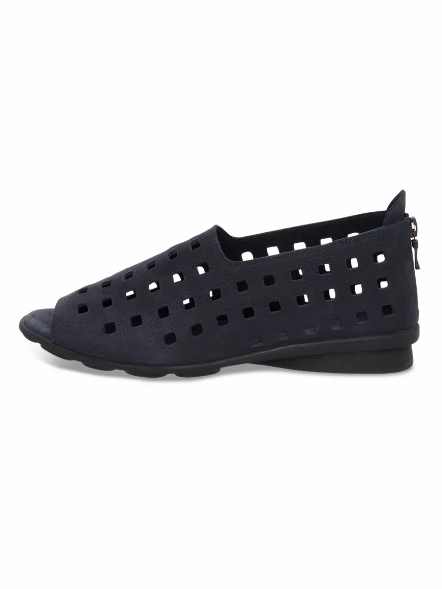 Clearance Arche Slip On Drick